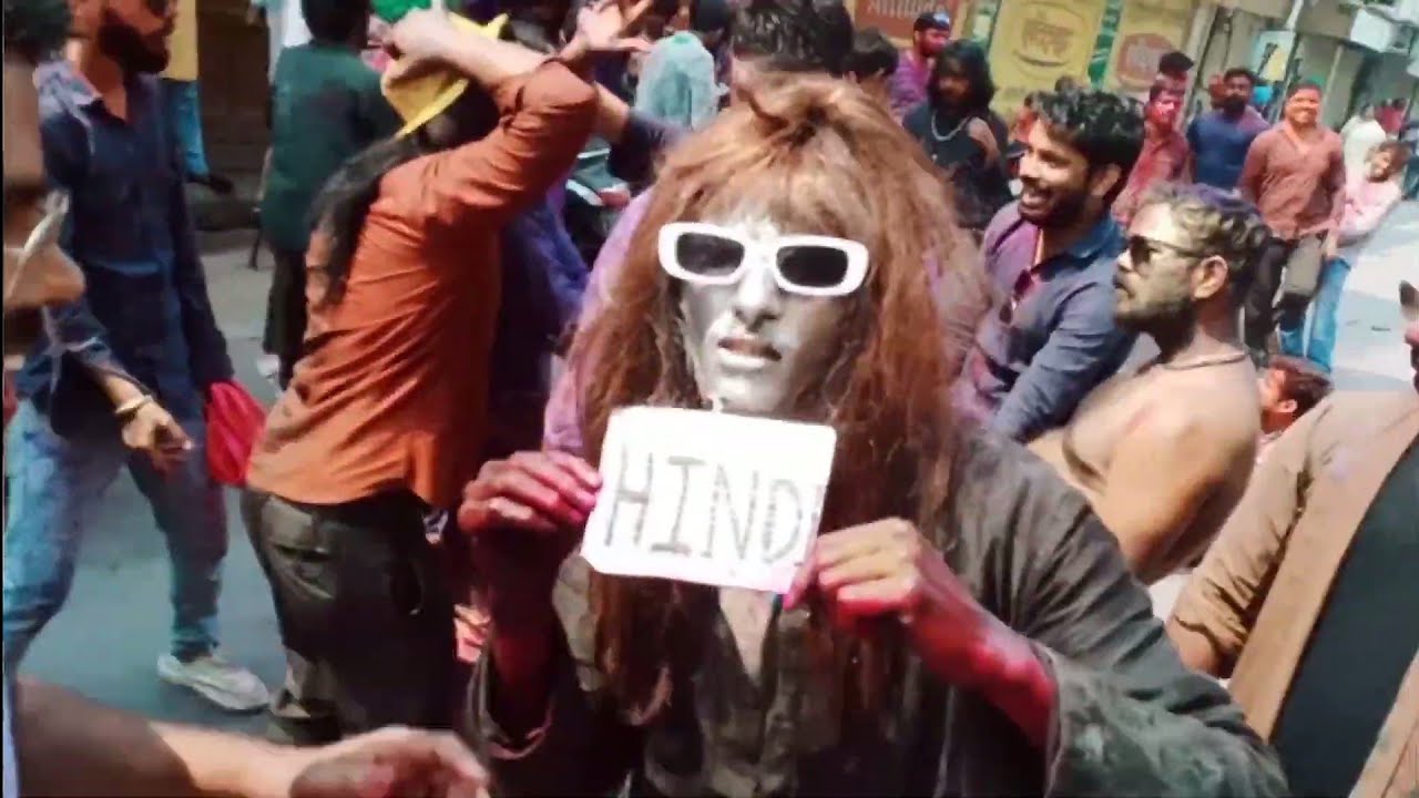 INDIAN PEOPLE ON HOLI || Ami shukla