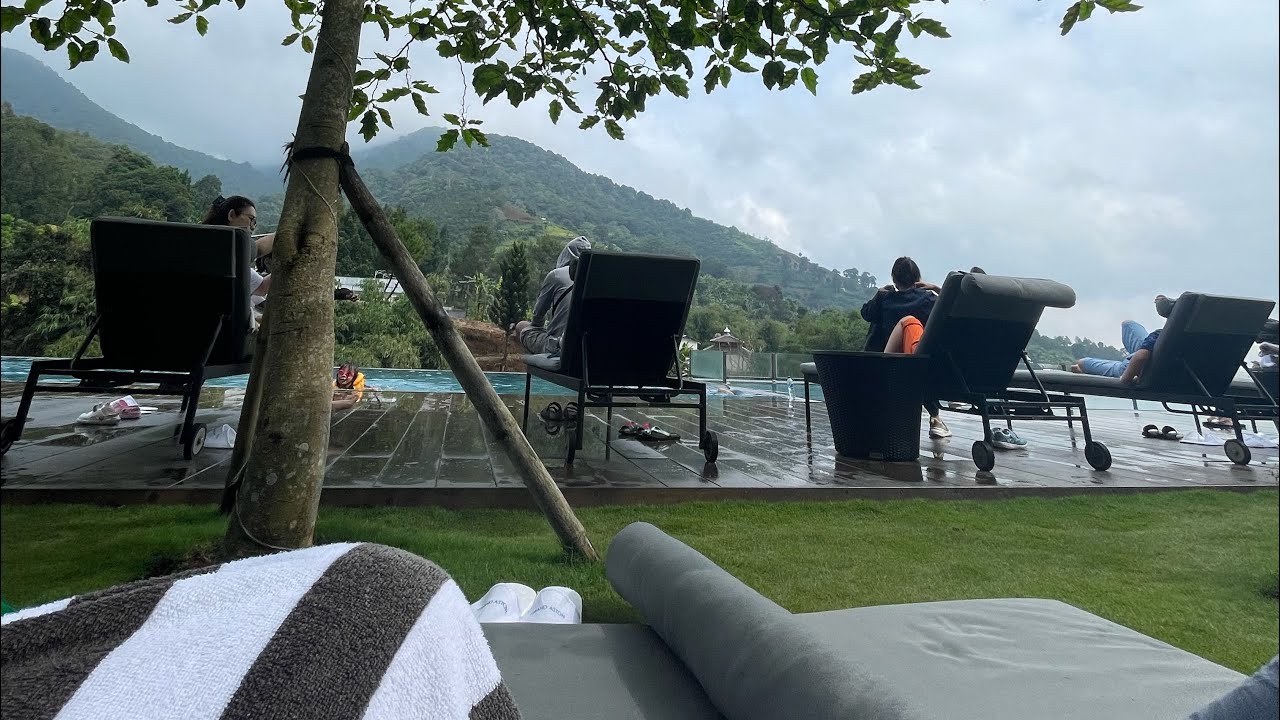 Grand Aston - Puncak Part II TAMANYA KAYAK DI DONGENG2 😍