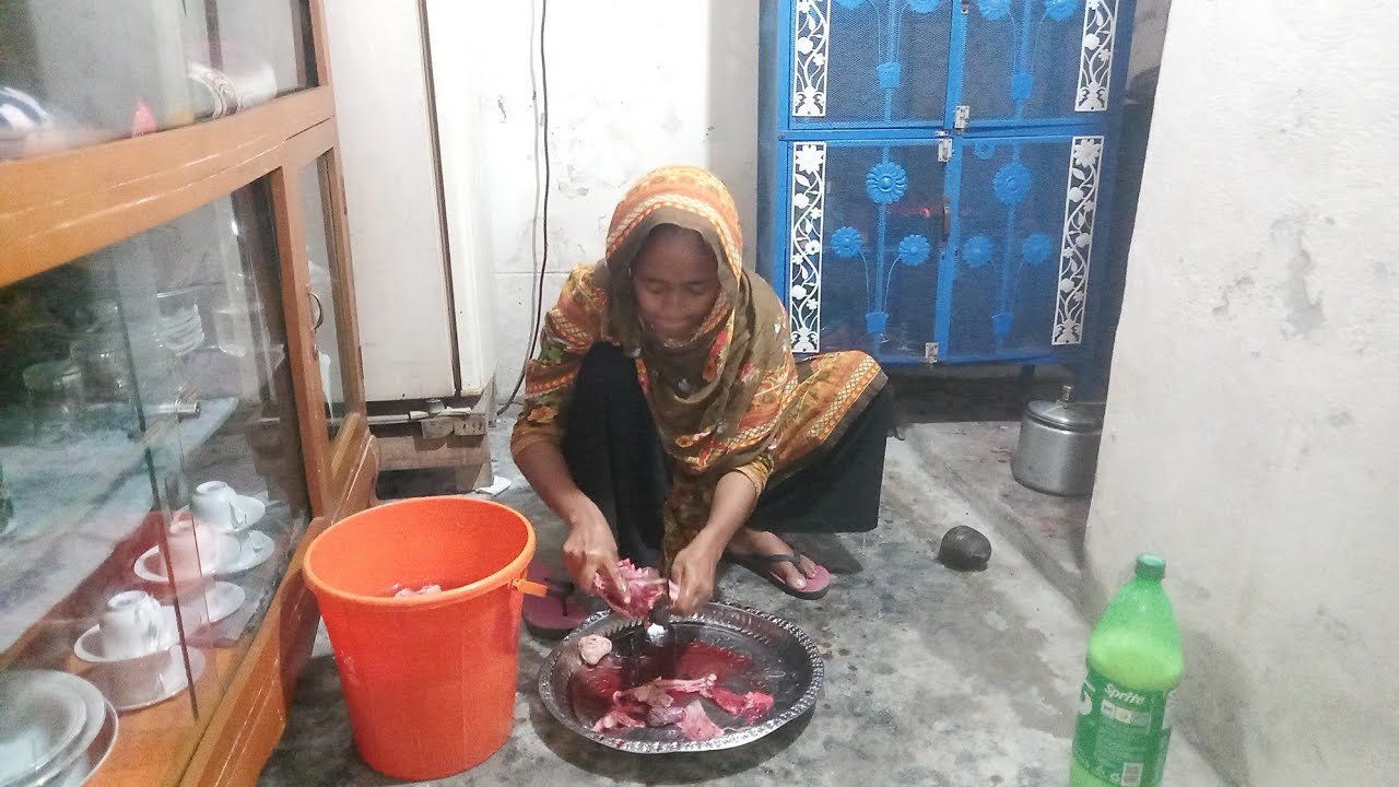  Salman's mother 