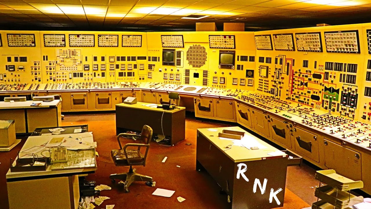 ABANDONED NUCLEAR Power Plant w/ FULL POWER and 1970's Control Room.