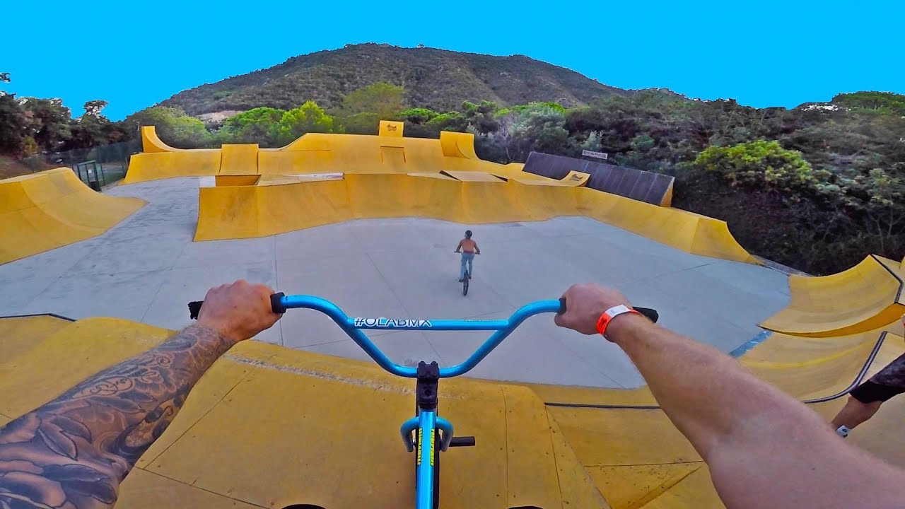 RIDING THE WORLDS BEST SKATEPARK!!