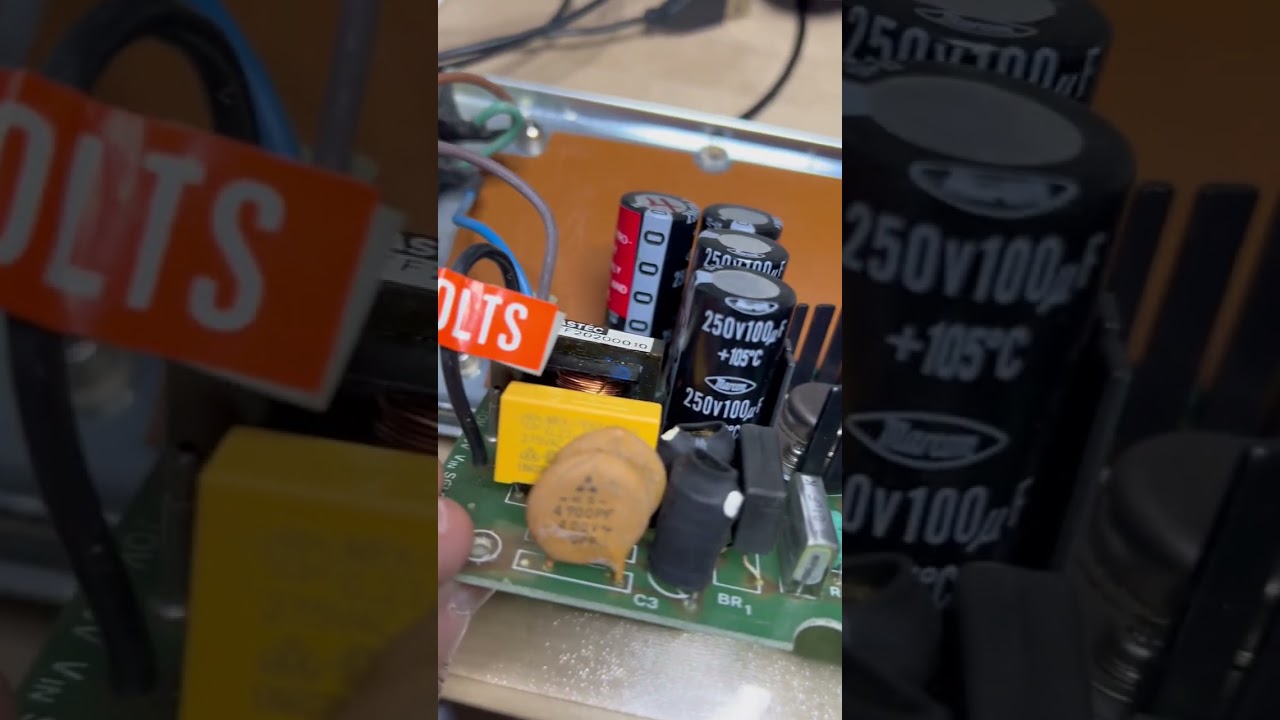 Vintage computing : les condos des alimentations, un grand classique