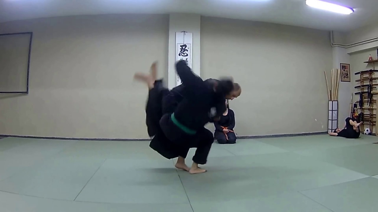 kakuhi no kata and Ninjutsu sutemi waza