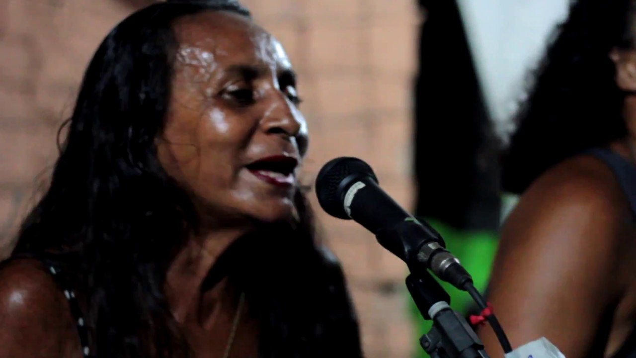 Mestra Ana Lúcia e Raizes do Coco - Bendengó