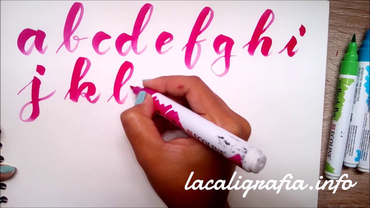 Alfabeto con rotulador Brush Pen de Ecoline ✅