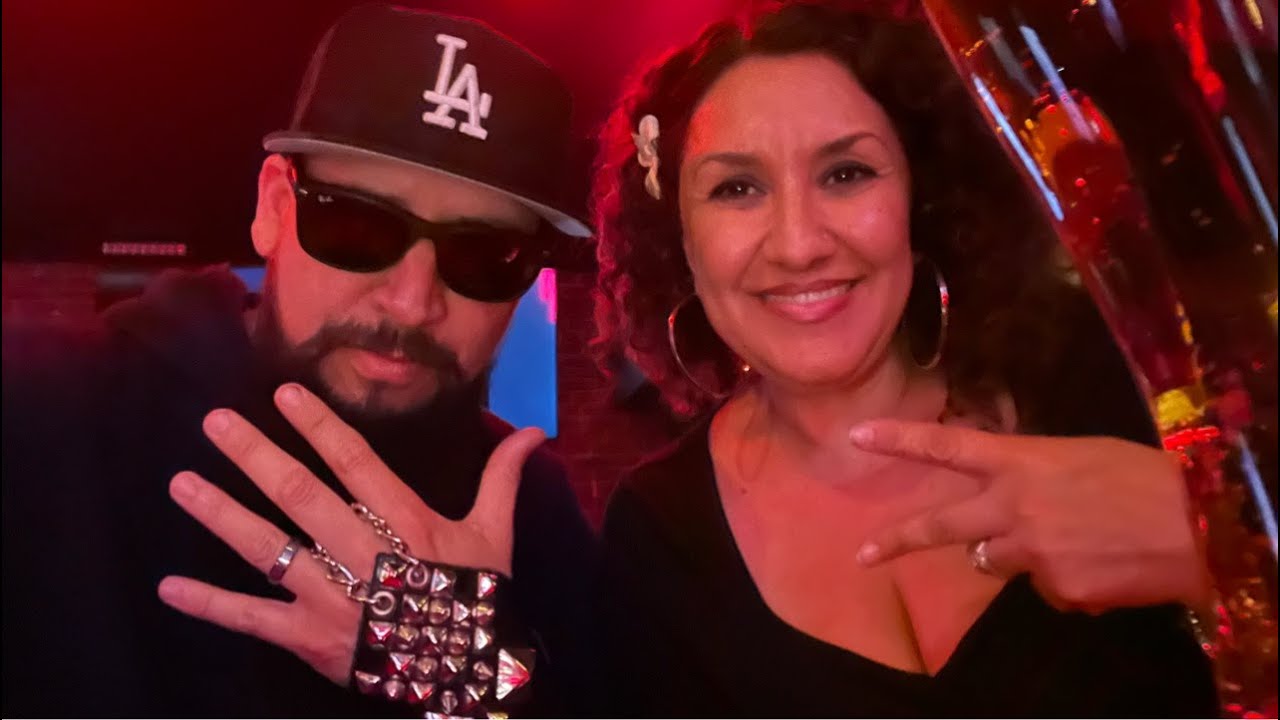 Live🔥 VATOS Y BRUJAS 😎  #funk #goth #420