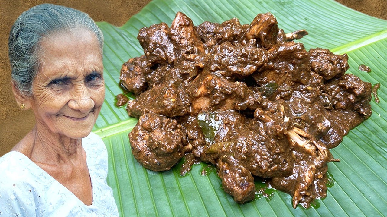 Banana Leaf Black Chicken Curry | Banana Leaf Chicken Curry Recipe | Chicken Curry by Grandma Menu
