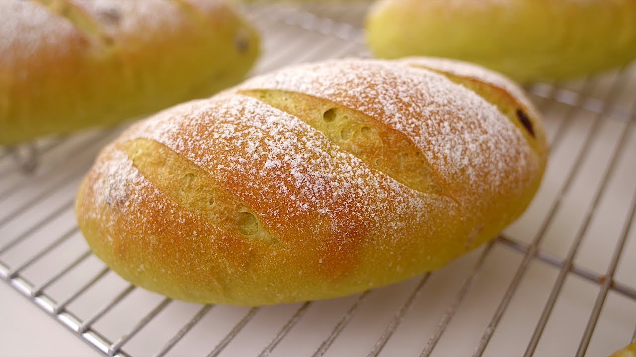 蔓越莓抹茶软欧包 Cranberry Matcha Bread