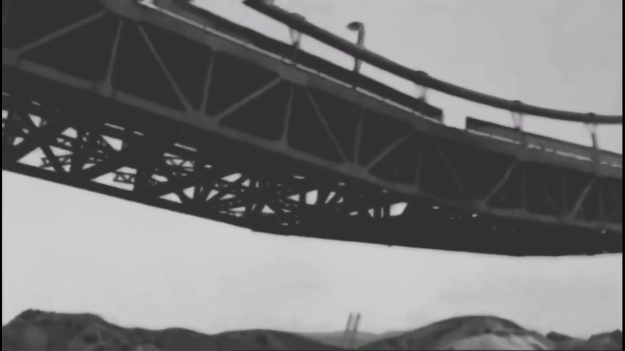 Tacoma Narrows Bridge And Golden Gate Bridge Collapse 
