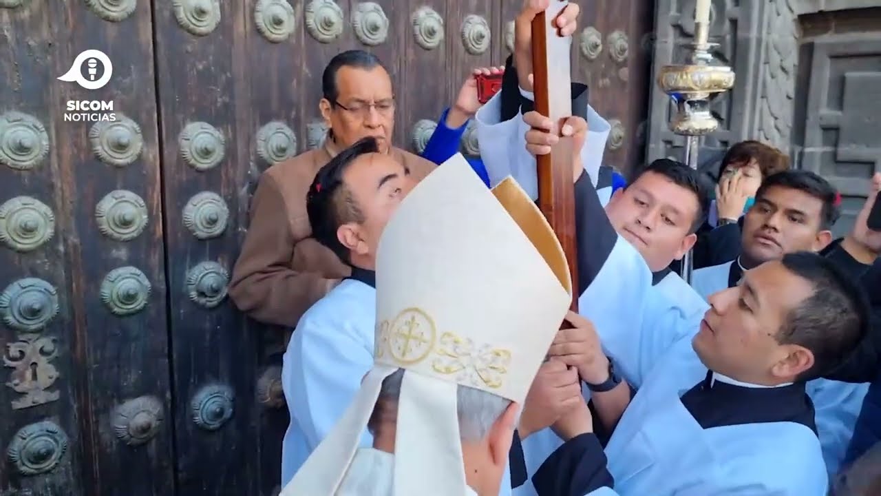 Con la apertura de la Puerta del Perdón en la Catedral de #Puebla, comenzó el Año Jubilar