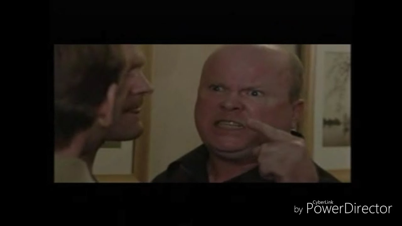 EastEnders - Phil Mitchell Vs. Ian Beale (30th March 2007)