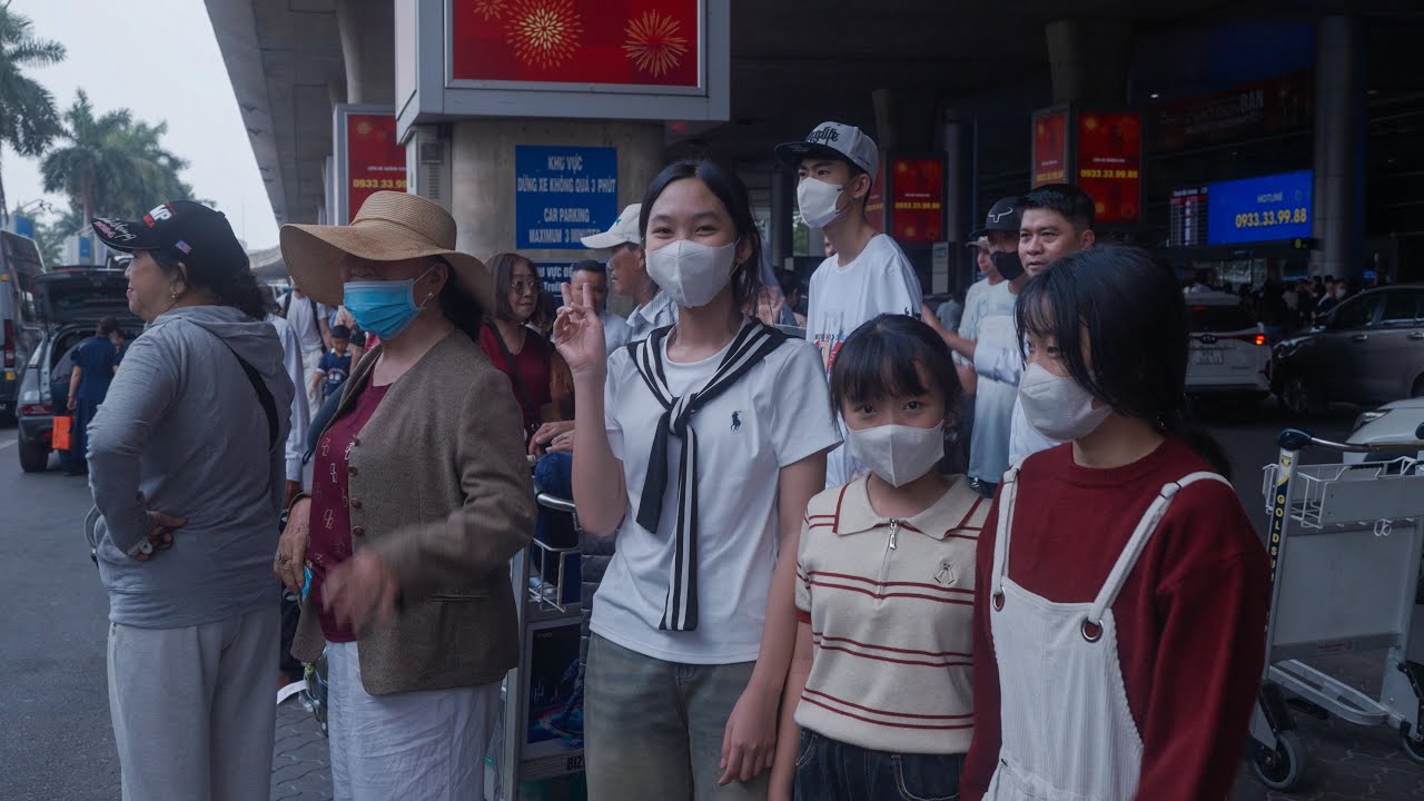 Vietnam 2026. Vầng Trăng Khóc - (VeeCovers EnglishMashup)