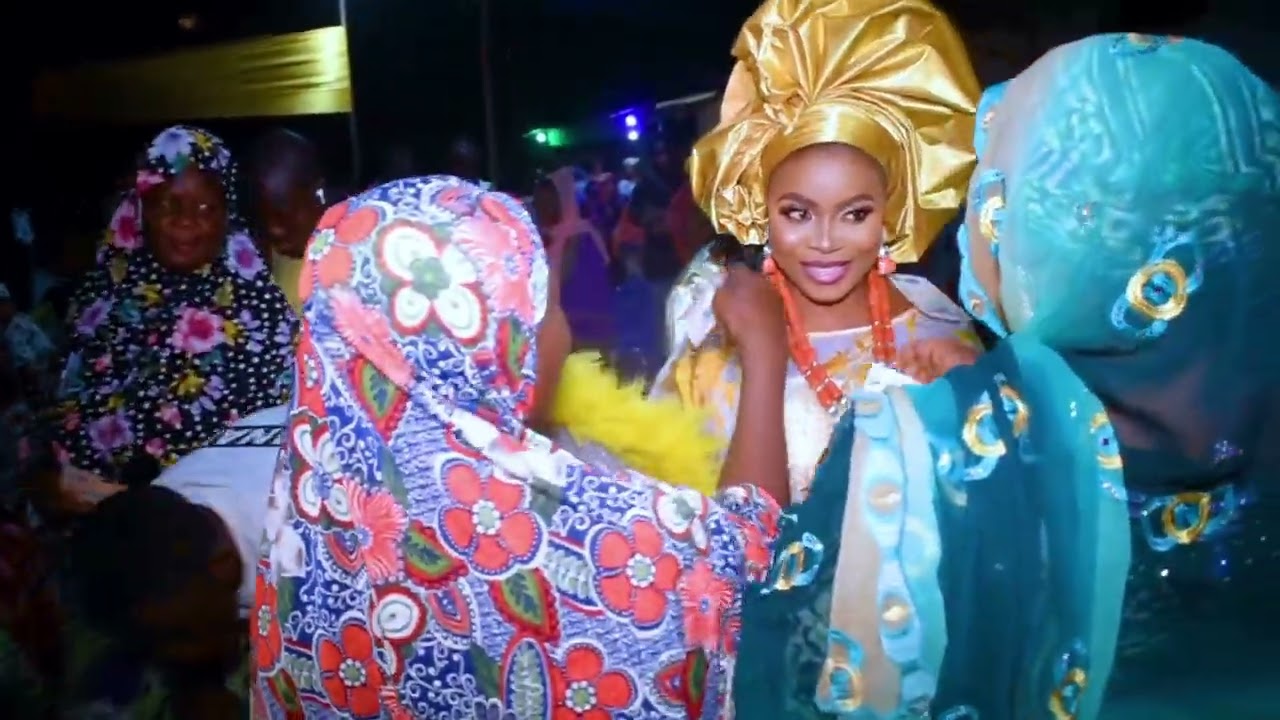 Moufida&Tairou2 Amozè1 Show1