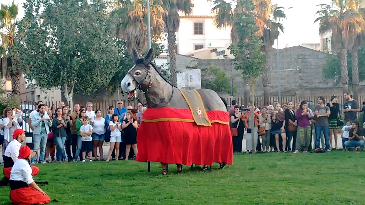 Sa mulassa se'n va de copes