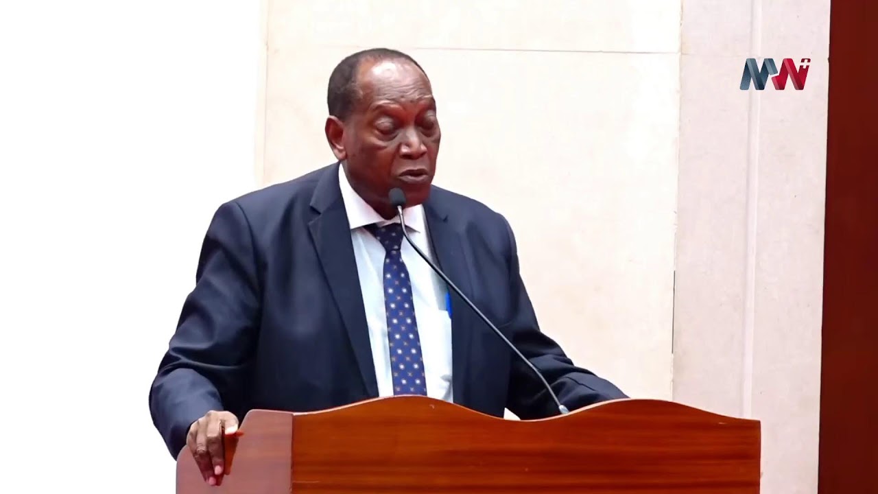 #LIVE: WAZIRI MKUU ANABANWA VIKALI NA WAHARIRI WA VYOMBO VYA HABARI, HAPATOSHI