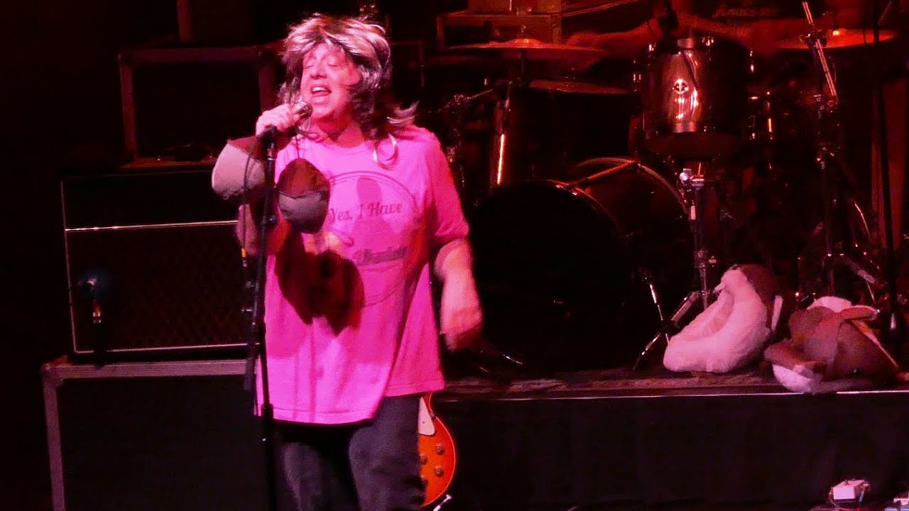 Ween - 10/31/22 - Beacon Theatre HalloWEEN - Complete show