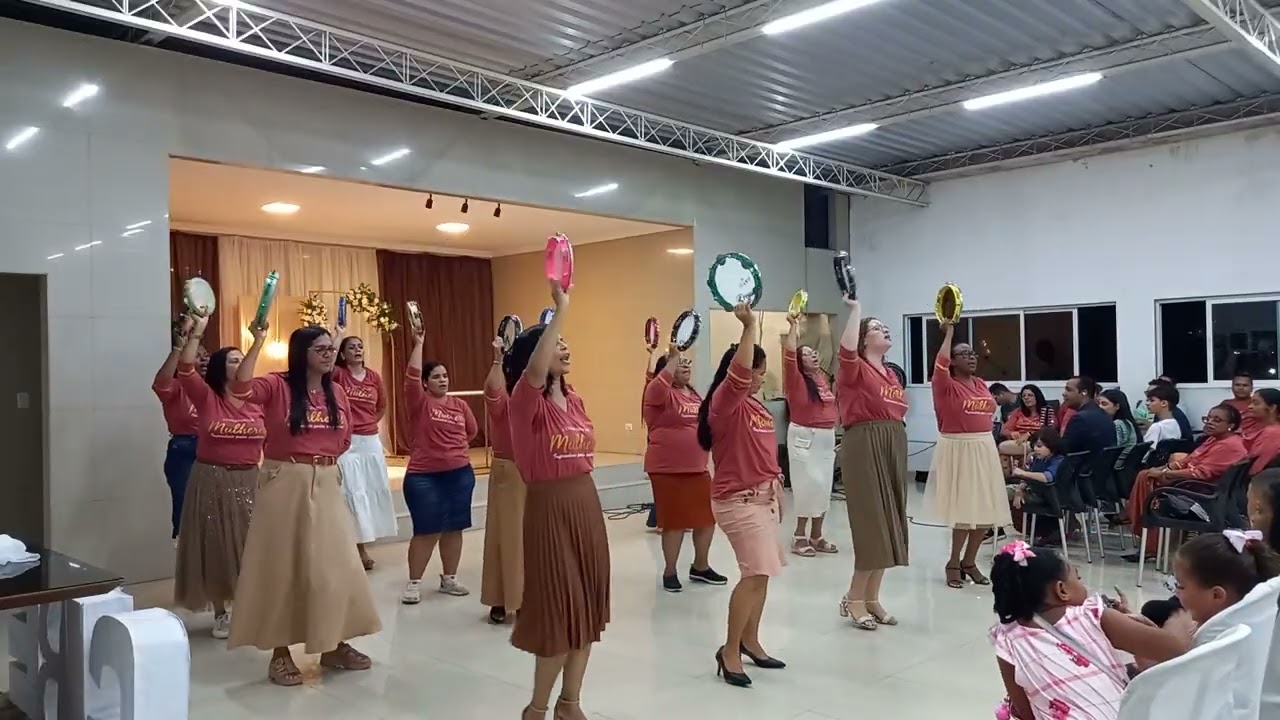2 dia do congresso de mulheres , pandeiro