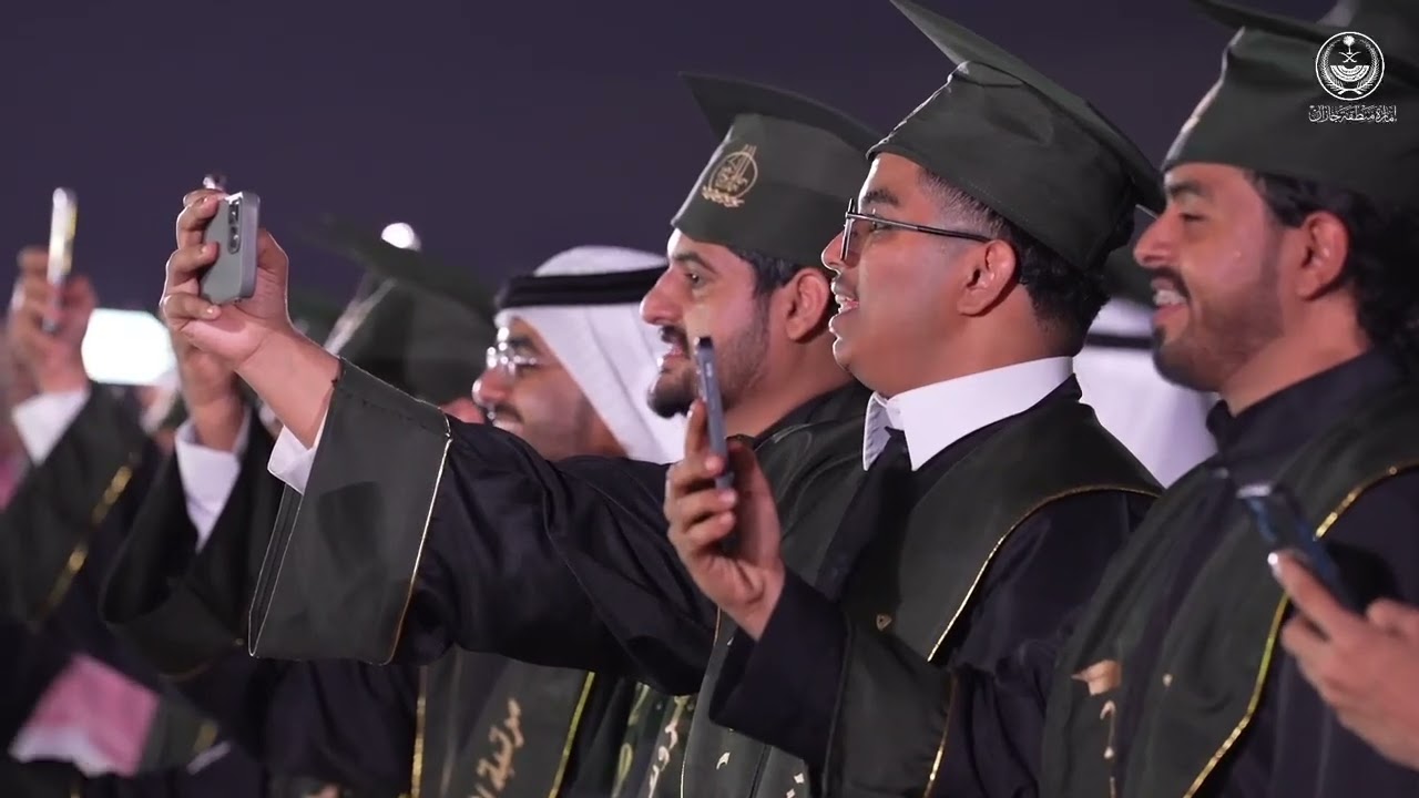 الأمير محمد بن ناصر يرعى حفل تخريج الدفعة الـ20 من طلبة جامعة جازان
