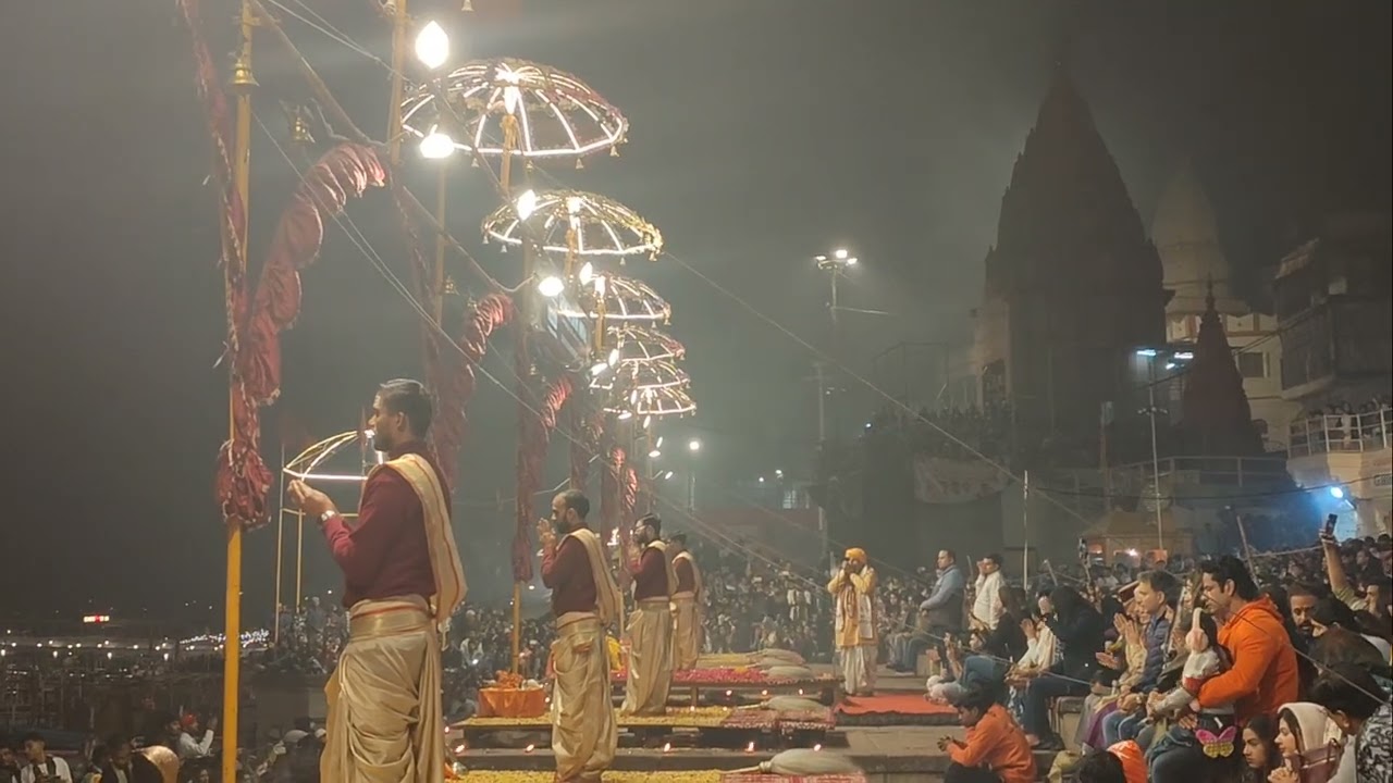 More than 5 minutes of Divine Shankha Naad in one go at Ganga Aarti | Dashashwamedh Ghat, Varanasi🙏🏼