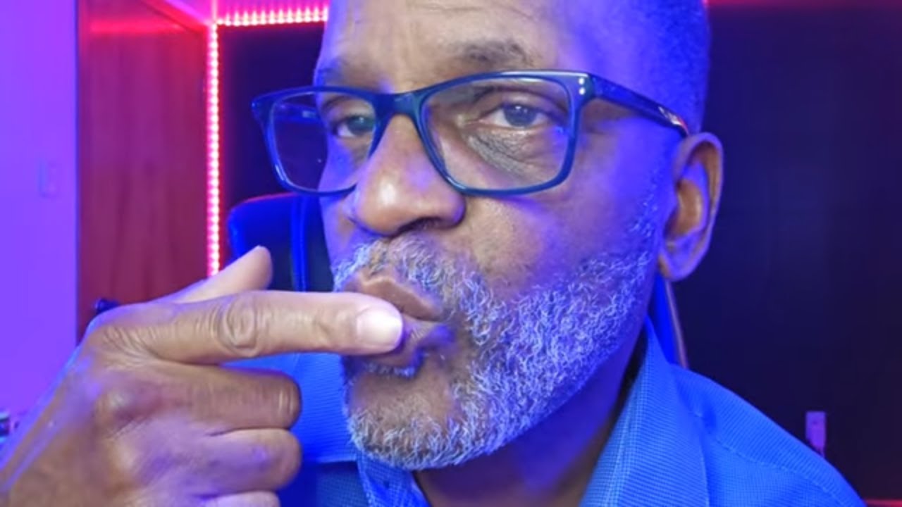 ASMR Kissing You Gently Goodnight