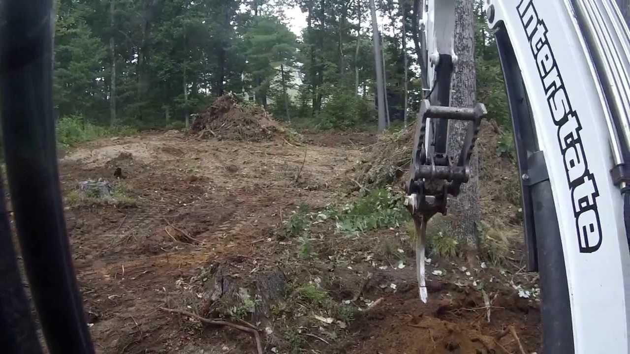 Mini Excavator With Ripper Attachment