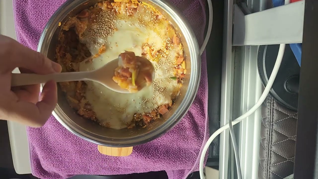 25톤화물차에서 볶아먹은 치즈김치볶음밥(2025년12월19일)