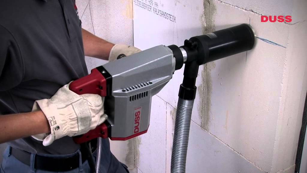 DIA 303 W · Erste Wahl für 100% Flexibilität · DUSS Diamantbohrmaschine