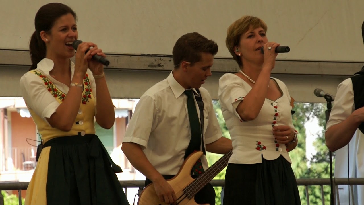 Oesch`s  die Dritten. 16.Juni 2013. in Küsnacht / ZH.