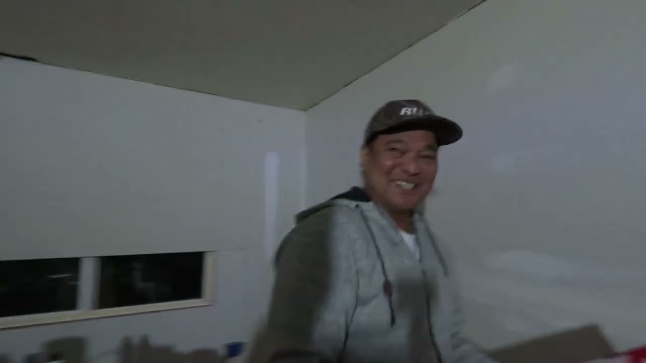 "Wall Putty, Masilya ala Boloboy" Day off Series Pt. 2(Filipino Trucker) (Tagalog)