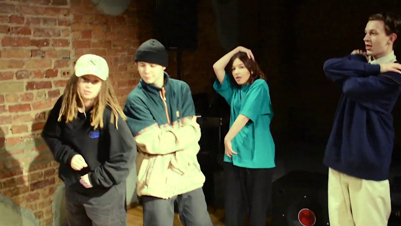 4 d o t s Freestyle feat Ryfa Ri ⭐ The Tic Talk Show ⭐