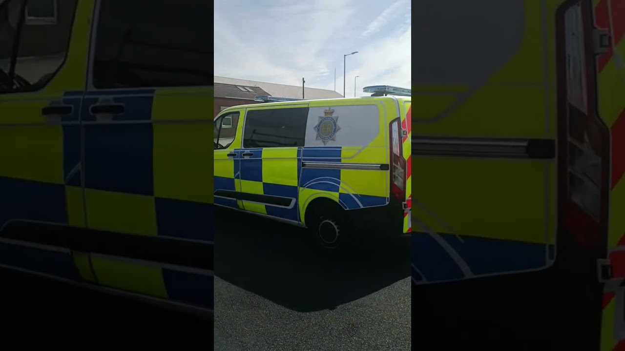 cumbria fire mishubishi l200 and cumbria police vehicles leaving station on non response