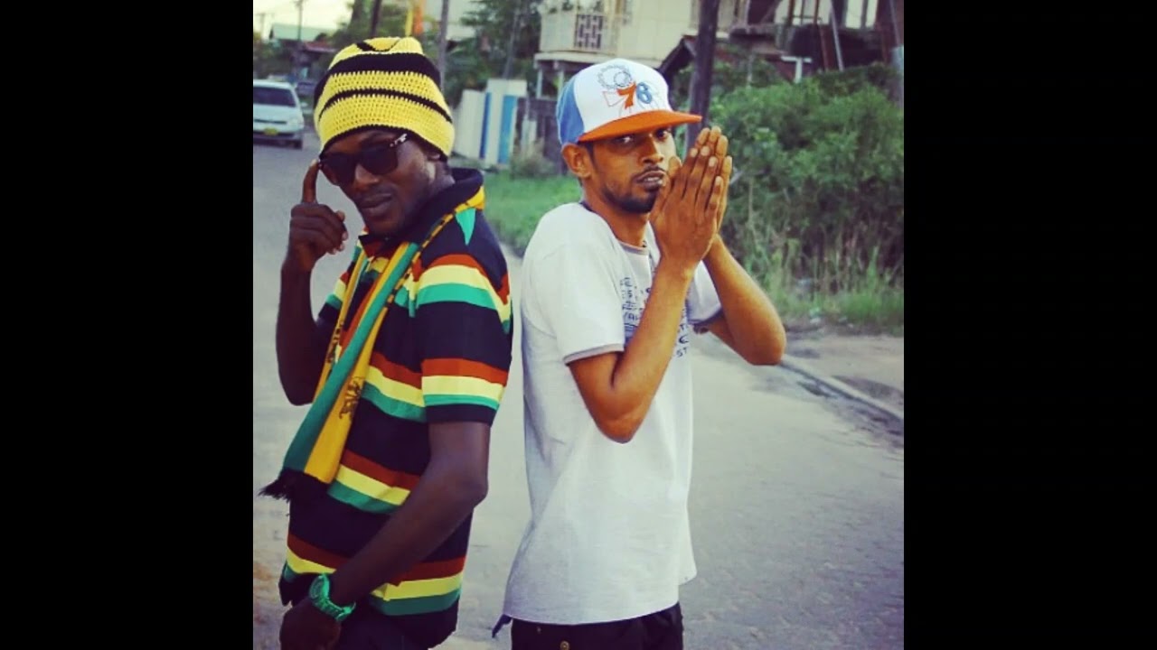Blaka Champa - Maluwana ft JahSeneye
