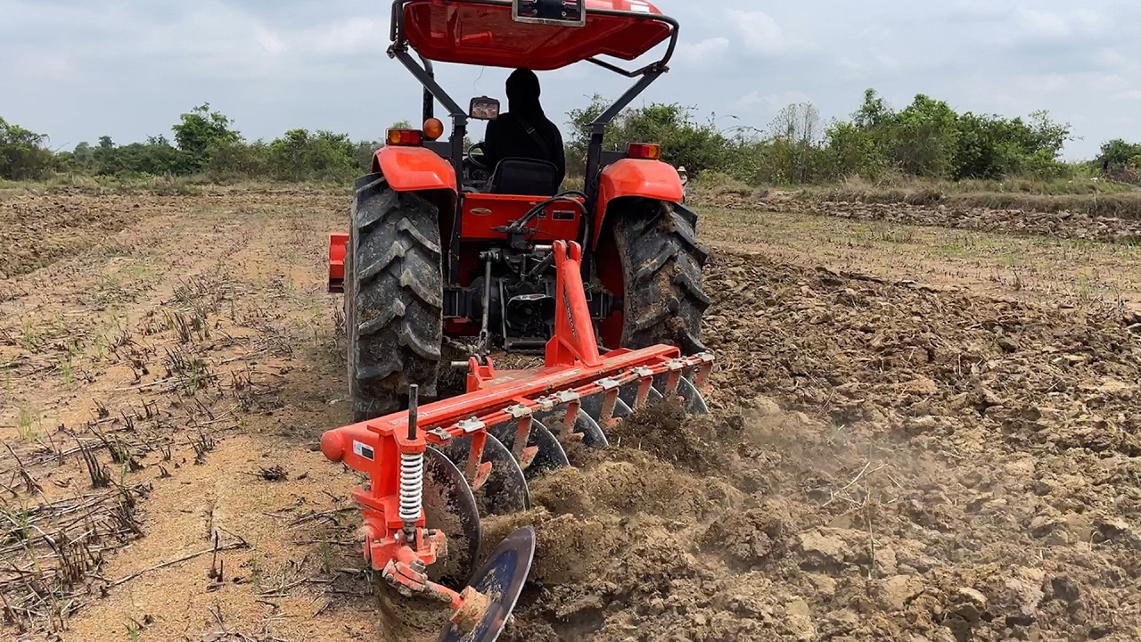 Tractor Kubota M6040 SU Plow Field ,Tractor Khmer Farmer