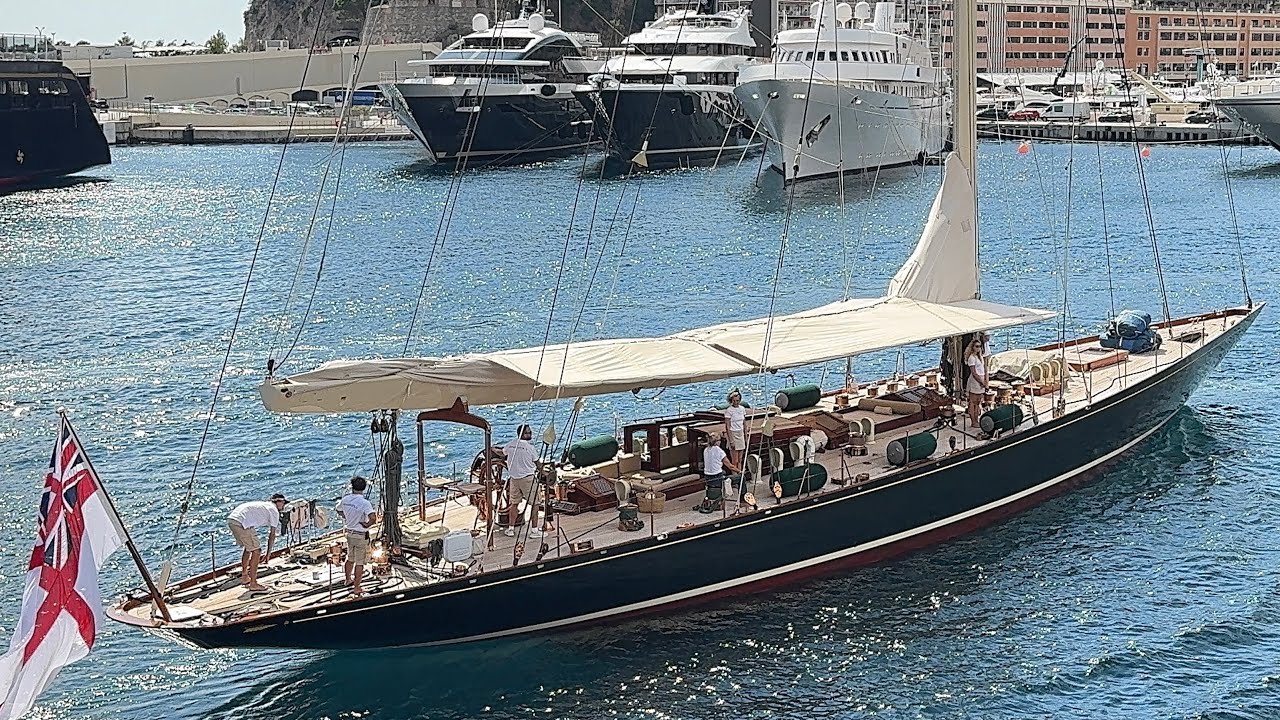 MONACO CLASSIC WEEK 17TH EDITION QUAI HIRONDELLE MONACO PORT HERCULES DAY 1 @emman25MC 