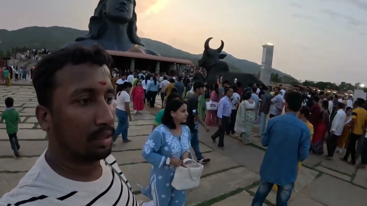 Isha trip in BMTC AC Volvo | Bengaluru
