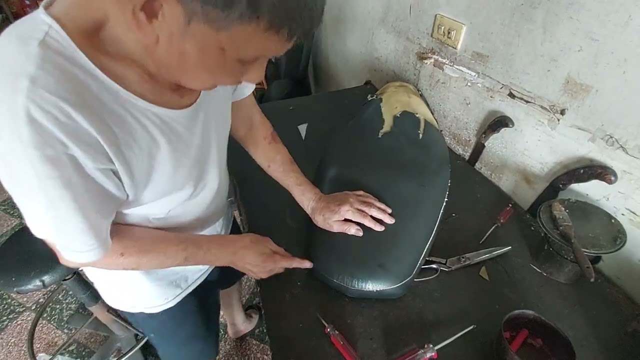 Yamaha GTR 機車坐墊更換