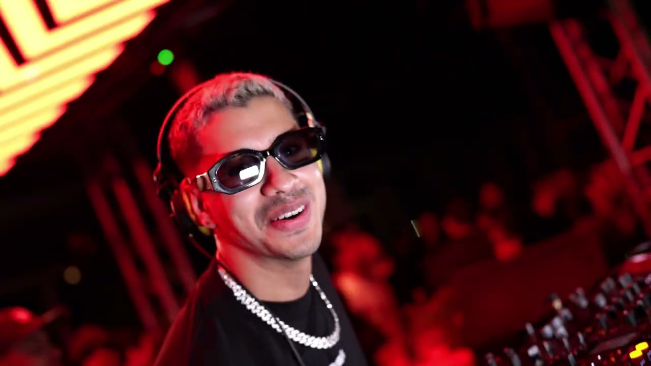 HARVY VALENCIA  -  Taraka Panama  @HarvyValenciaproduc