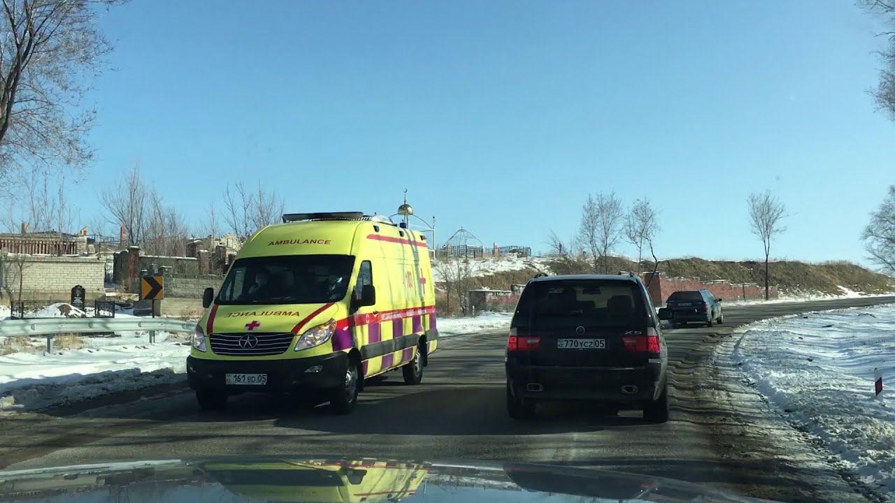 Kazakhstan.  The roads. Казахстан. Город Иссык \ Есик.