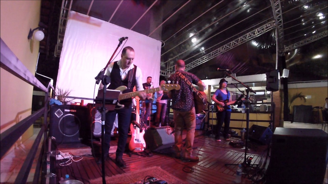 Banda Cover Up - Sesc Morada dos Ba&iacute;s, Especial Metais in Brasa - Se voc&ecirc; pensa