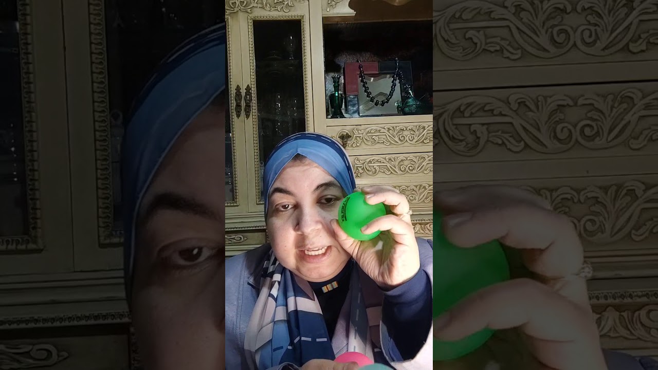 لايف اليوم الاثنين ٨/٣/٢٠٢١ عن قبضة القوة وكيفية اختيار والتدريب علي الكور المطاطية لمرضي الضعف