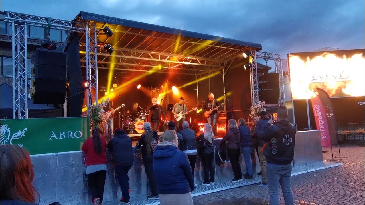 RRB - Live at Falk&ouml;pings Stadsfest 2022