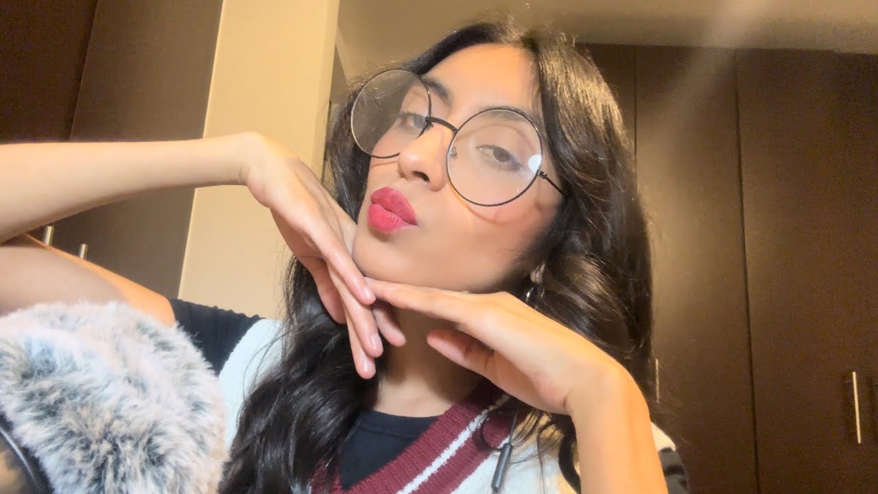 CHICA DE TU CLASE (NUEVA) SE OBSESIONA CONTIGO 😱 ASMR en Español ❤️
