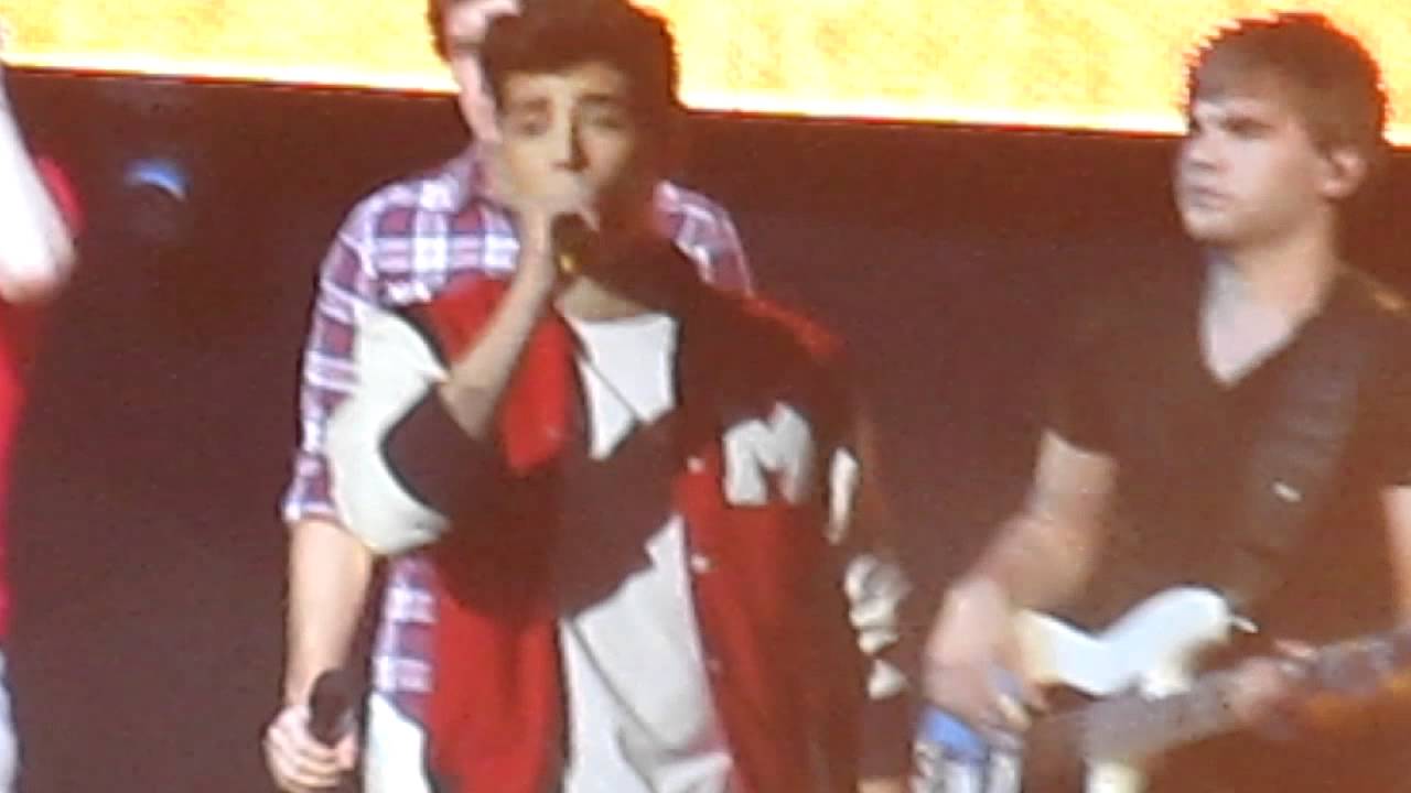 One Direction-I Wish (Mohegan Sun, Connecticut 5-22-12)