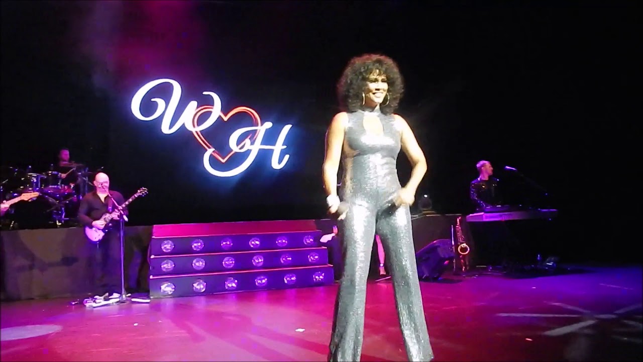 AUCKLAND FEB 2018 BELINDA DAVIDS AS WHITNEY LIVE.