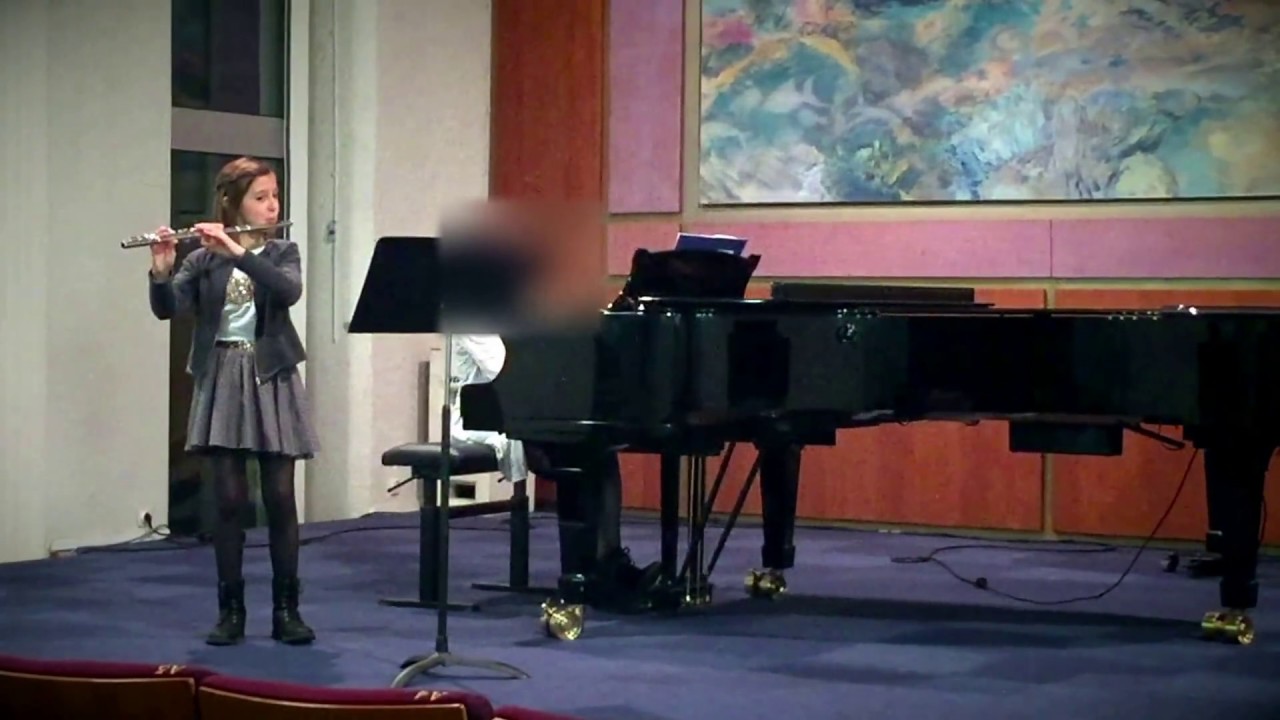 Sonatine pour flûte et piano de Pascal Proust. Candice (flûte traversière).