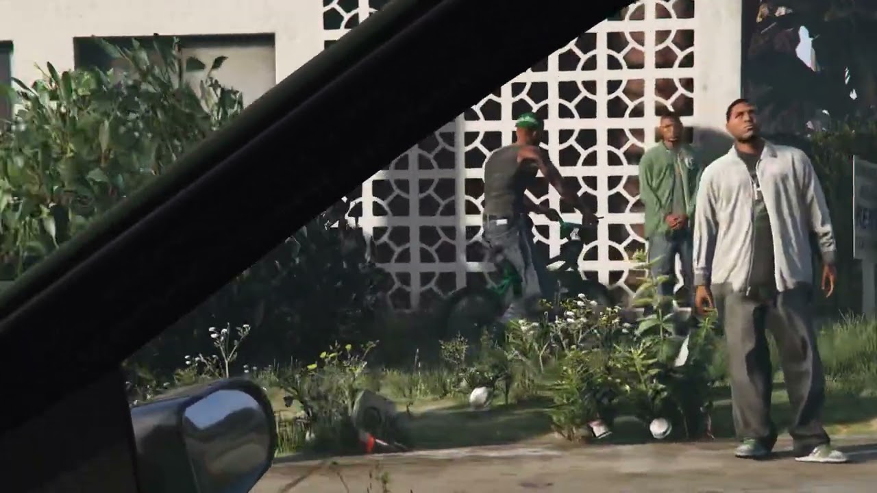 Los Santos Most Dangerous Hood Chamberlain Hills (Owned by CGF)/Strawberry (Carson Ave)