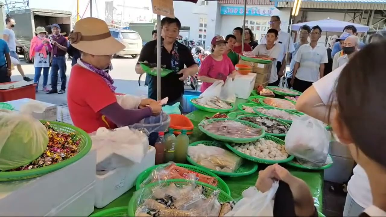 高雄蚵仔寮興爸海鮮叫賣