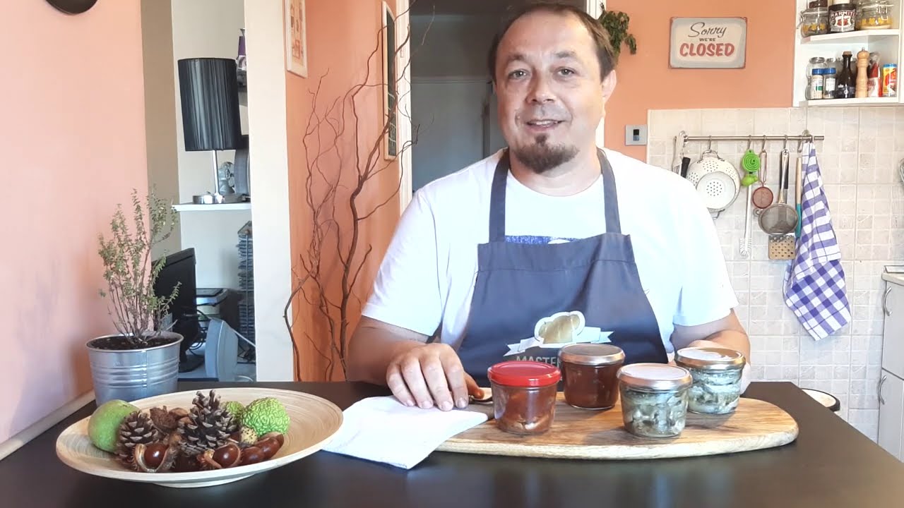 Domaće sardine u ulju i paradajz sosu