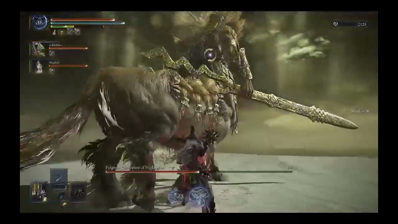 Two ladies punch Everdark Fulgor