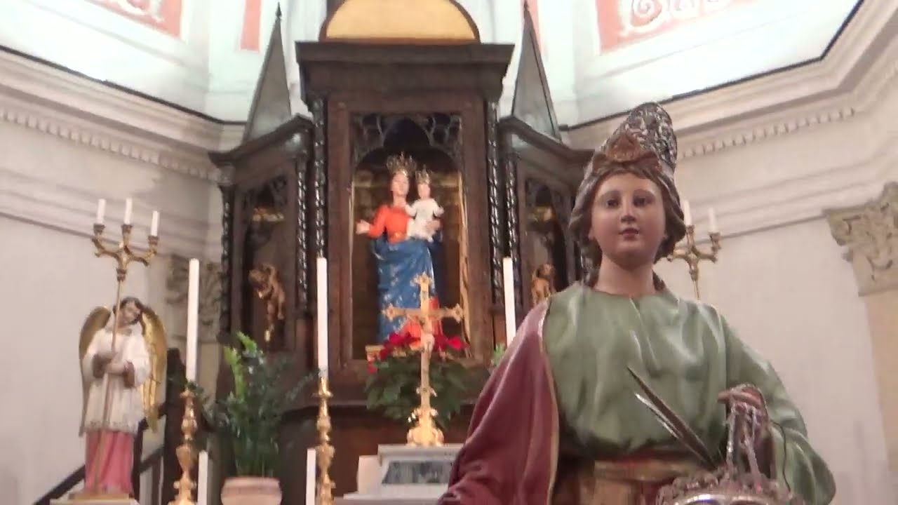 Arenabianca (SA), 13 dicembre 2023 - Tradizionale processione e benedizione dei mezzi agricoli